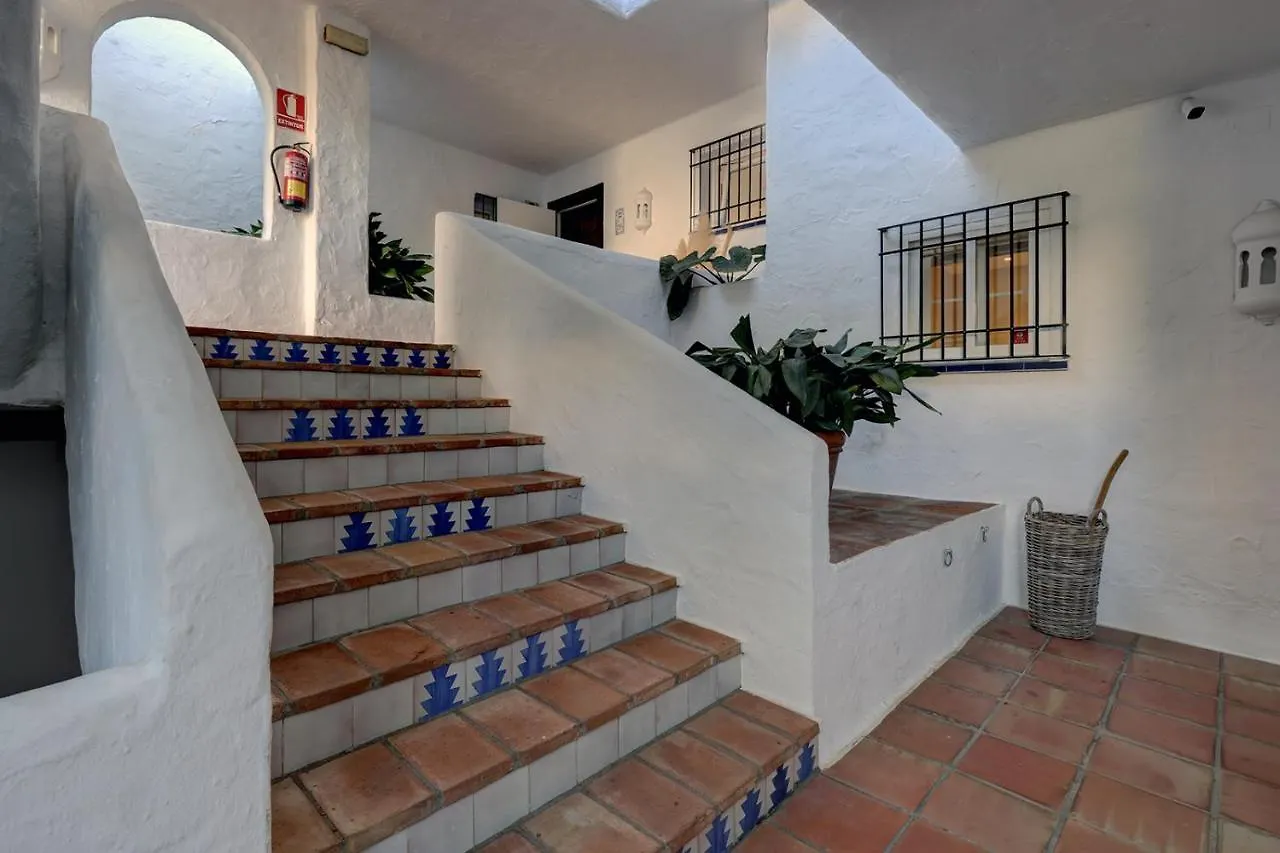 Luxurious Apartment In Puente Romano, Marbella