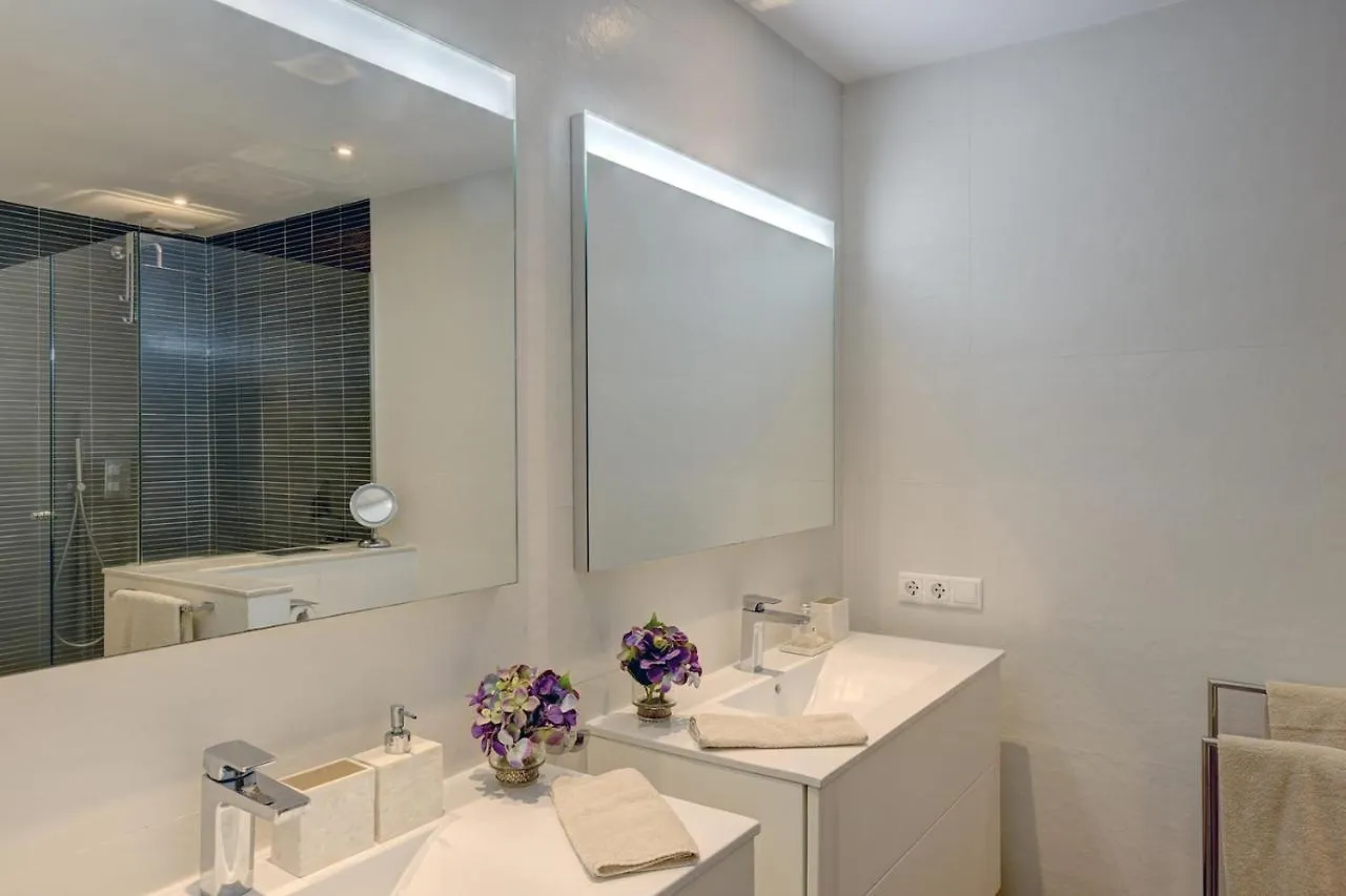 Luxurious Apartment In Puente Romano, Marbella 0*,