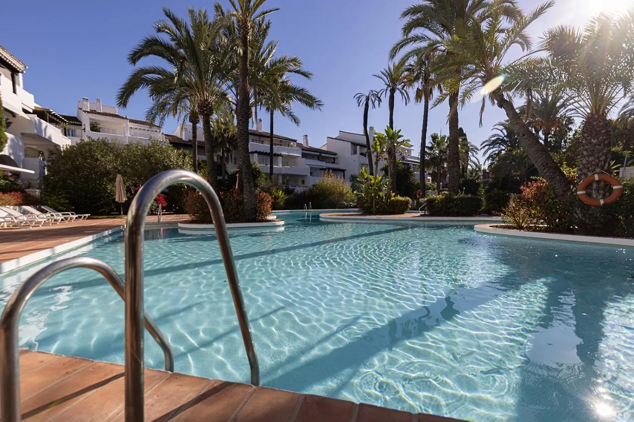 Luxurious Apartment In Puente Romano, Marbella Spain