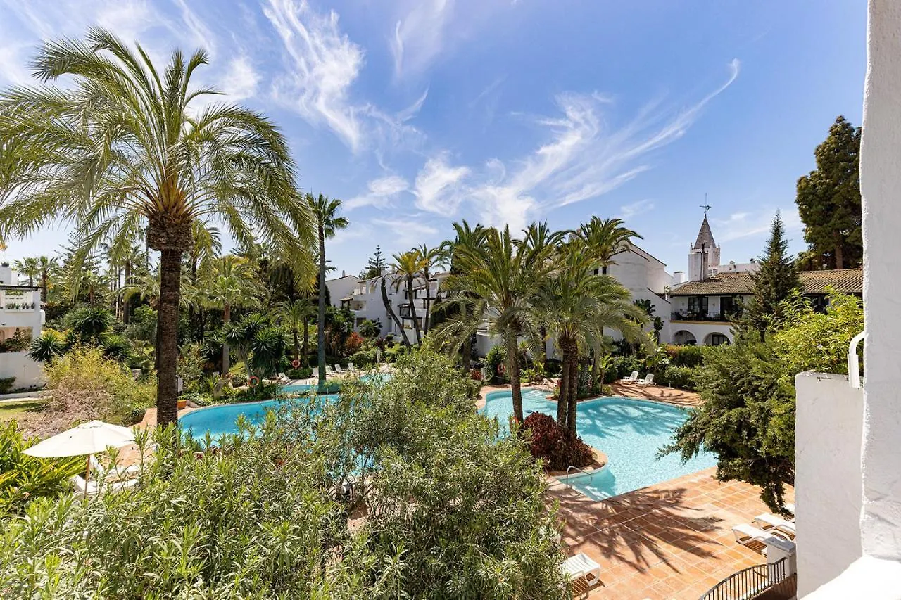 Luxurious Apartment In Puente Romano, Marbella 0*,