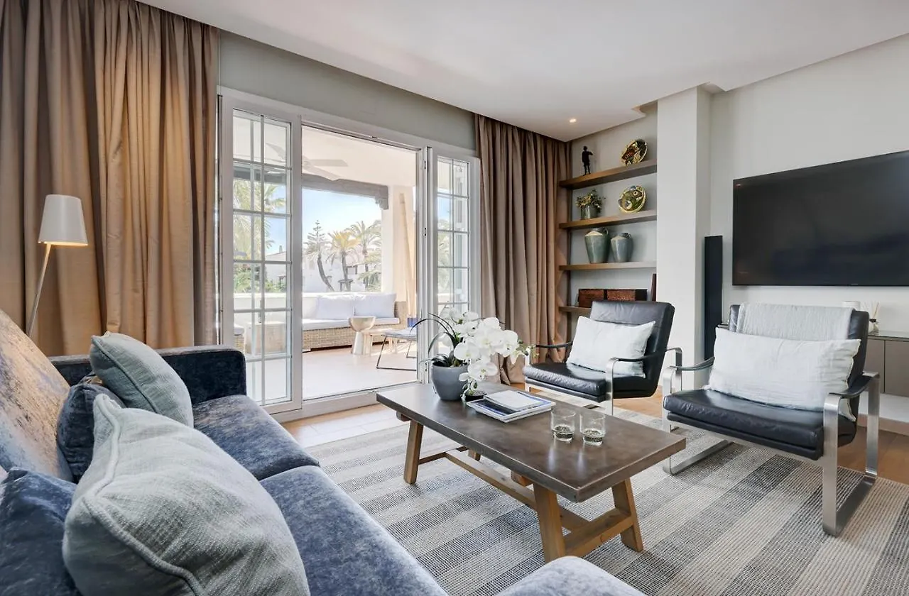 Luxurious Apartment In Puente Romano, Marbella Spain