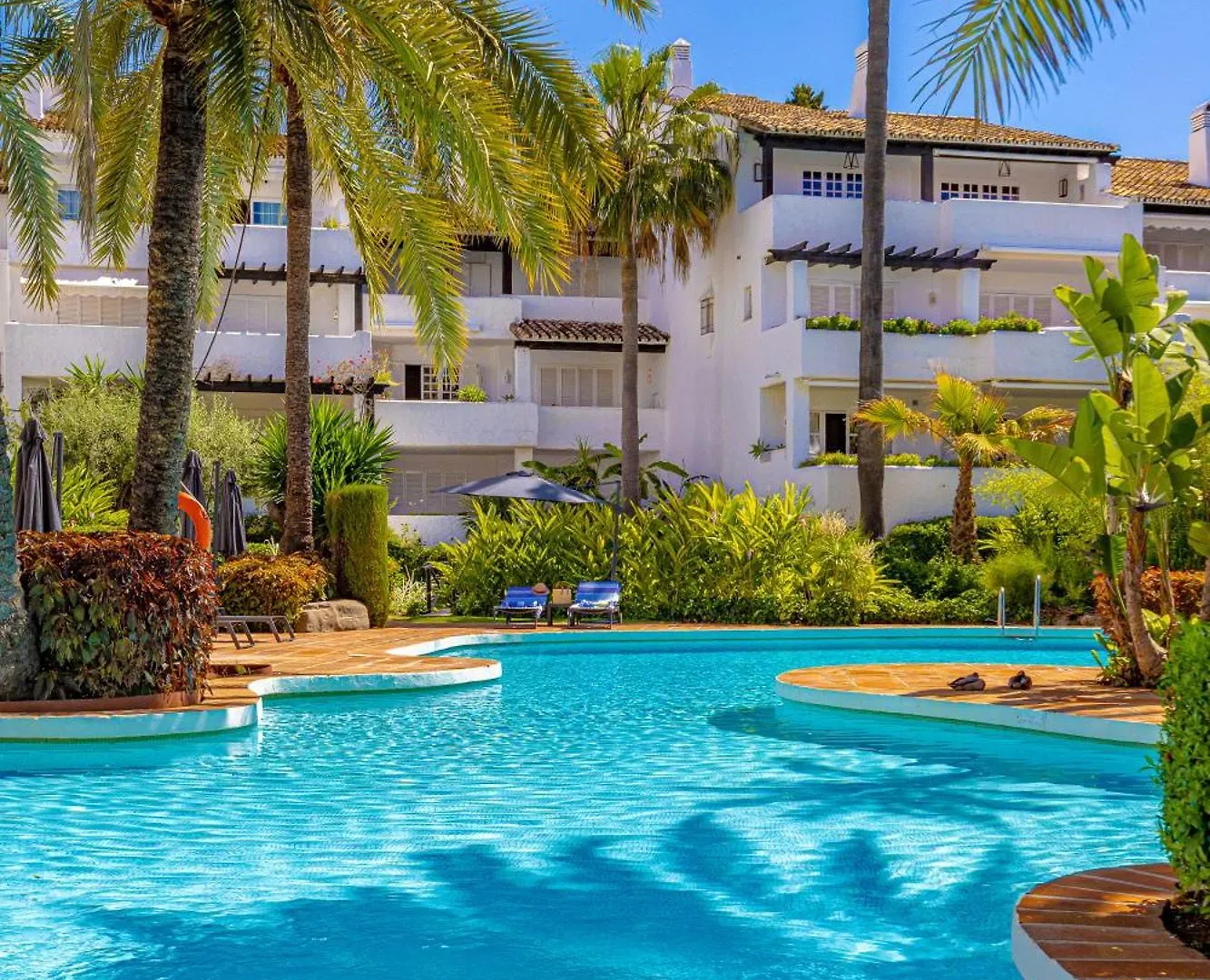 Luxurious Apartment In Puente Romano, Marbella