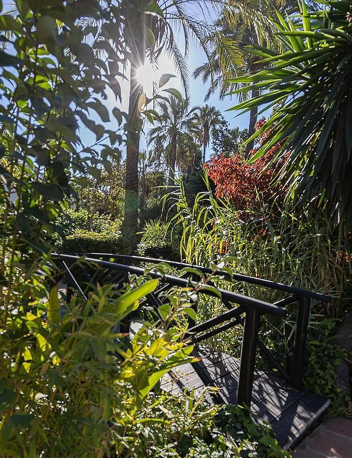 Luxurious Apartment In Puente Romano, Marbella Spain