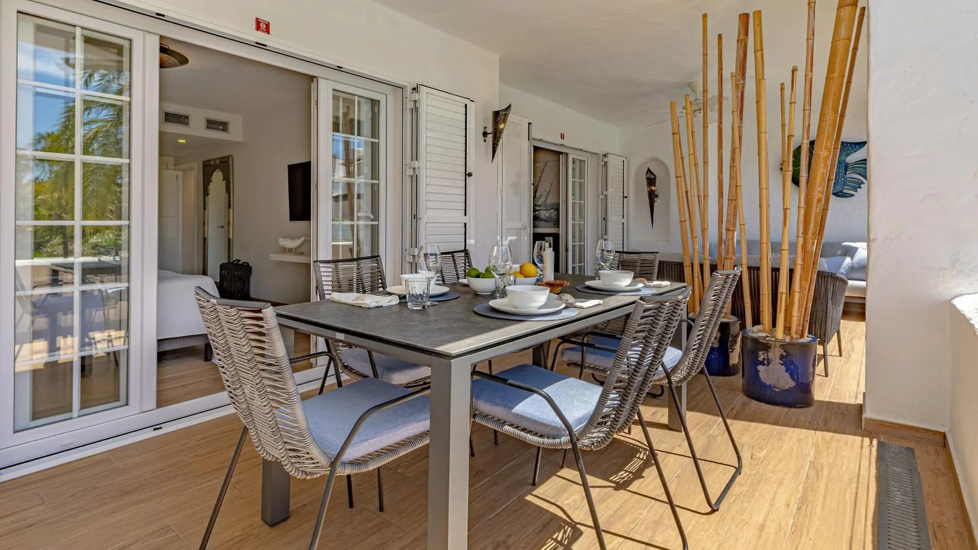 Luxurious Apartment In Puente Romano, Marbella Spain